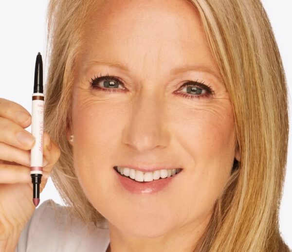 ModernEYES shadow smudge & liner “awake by Tarte” shade: black and champagne - Image 3